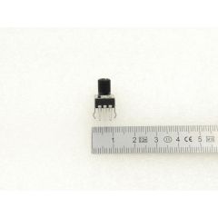 Mackie Pot 10KB 9mm KNURL - Vue 2