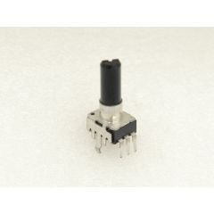 Mackie Pot 10KB 18mm Pt milieu SRM1801 - Vue 1