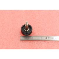 K&M KNURLED SCREW M6X31 BLACK - Vue 4