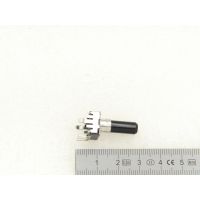 Mackie Pot 10KB 18mm Pt milieu SRM1801 - Vue 3