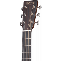 C.F. Martin & Co D-18 gaucher - Vue 3