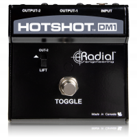 Radial HotShot DM1 - sélecteur pour microphone dynamique - 2 sorties - Vue 2