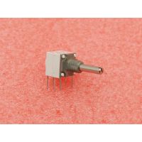 Focusrite Pot. Mic Gain 47KA/4.7K RED6 / 7 - Vue 1