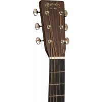 C.F. Martin & Co D-28 - Vue 3