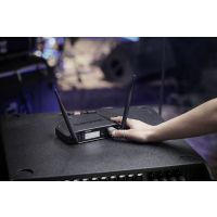 Shure GLXD4+ Récepteur de table pour système sans fil numérique GLX-D+ - Vue 3