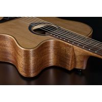 Lâg HyVibe 10 Auditorium Nylon Pan Coupé Smart Guitar - Vue 7