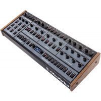 Oberheim OB-X8 Module - Vue 3
