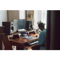 Adam Audio T8V - Vue 9