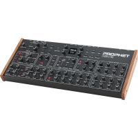 Sequential Prophet Rev2 16 voix Module - Vue 3