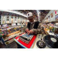 Akai Professional MPC Sample - Vue 10