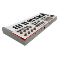 Akai Professional MPK Mini Plus II - Vue 4