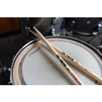 Vic Firth 1A American Classic hickory - Vue 6